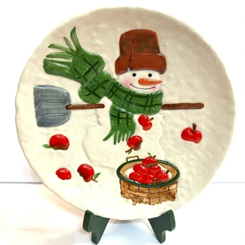 Vintage Hallmark Snowman and Apple Decorative Plate 9.5”